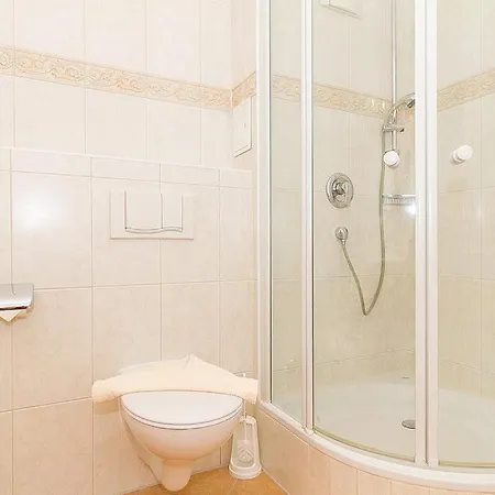 Duenenschloss Duenenschloss 2-19